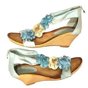 Patrizia Harlequin Floral Wedge Sandals | Artsy Statement | EU 38 (US 7.5–8)